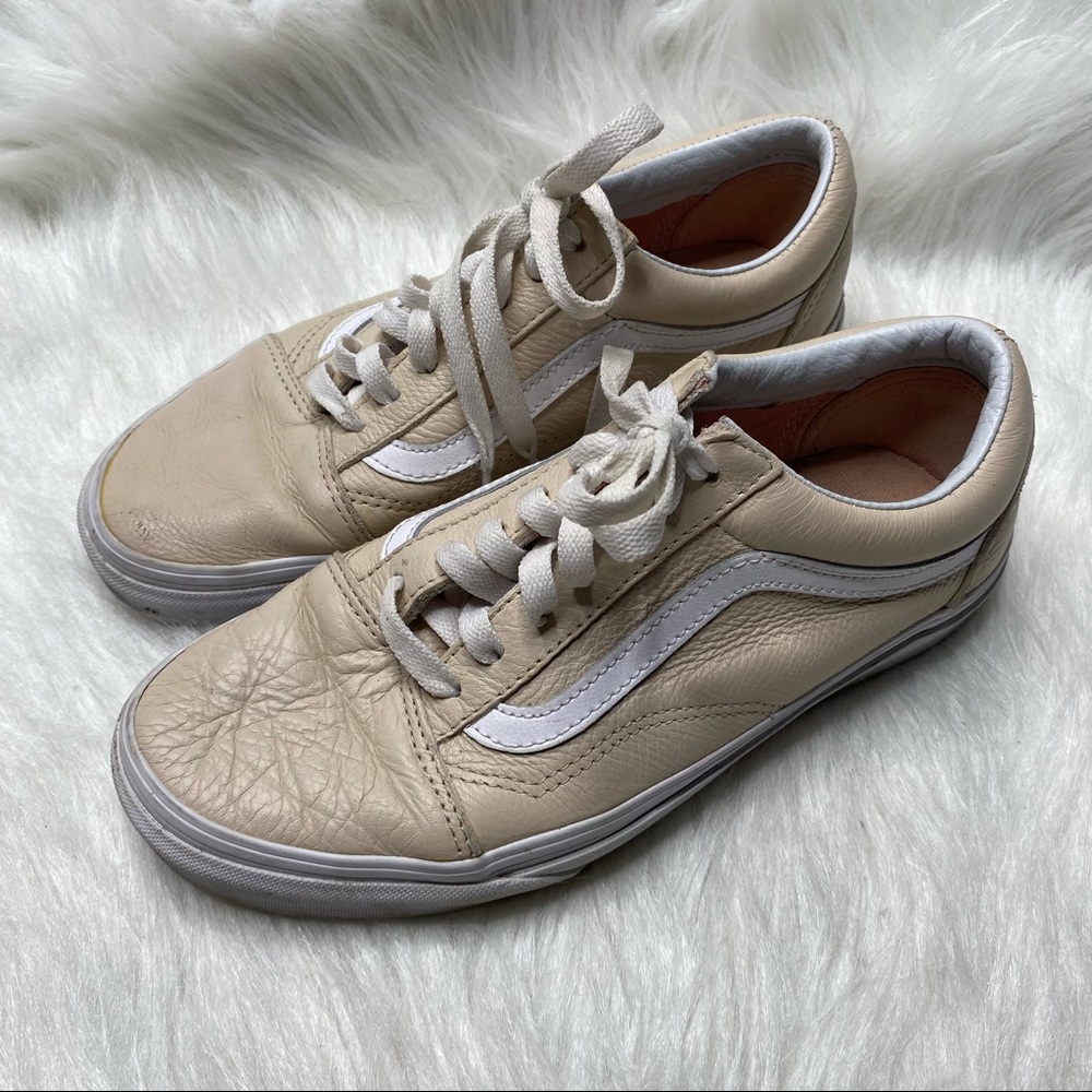 Vans Off The Wall‎ Leather Sneakers Size 7